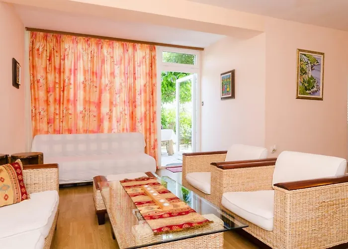 Apartament Wisteria
