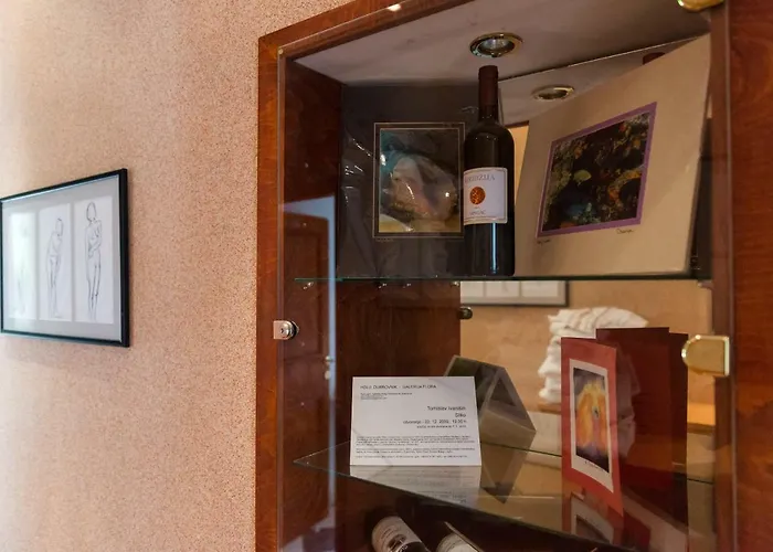 アパート Wisteria ドゥブロブニク