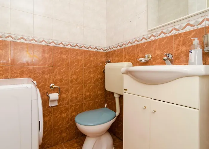 アパート Wisteria ドゥブロブニク