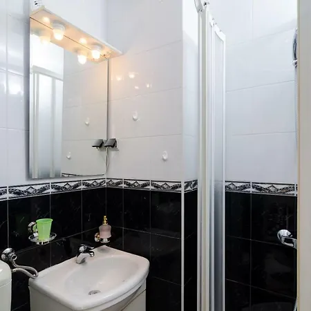 Wisteria Lejlighed *