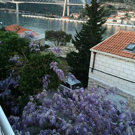 Apartamento Wisteria *